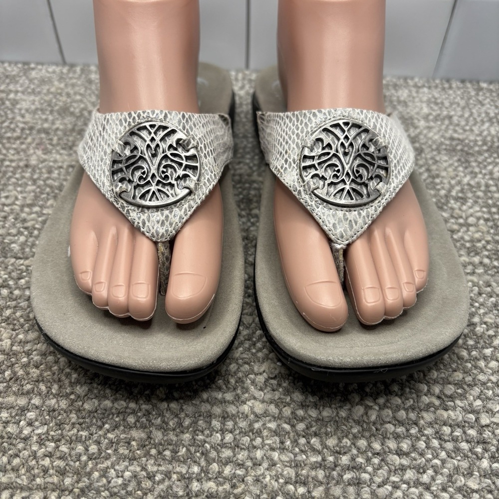 Abeo Ladies Beauty Neutral Athletic Flip Flop Sandals Sz 9 Biosystem
